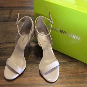 Gianni Bini ankle Strap Heels